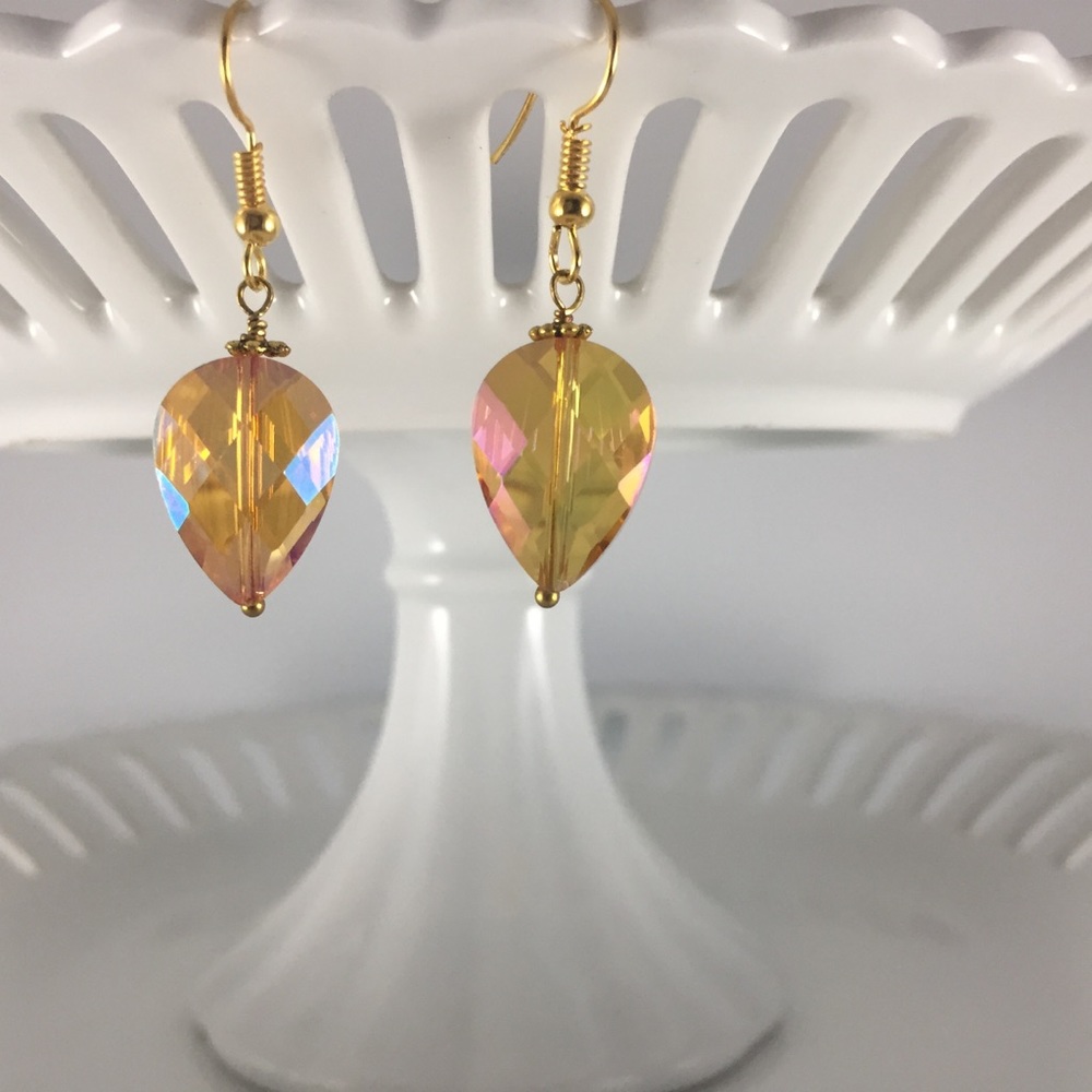 Handmade Earrings Unique Design Tear Drop Peach Iridescent Gold Plated Beaded